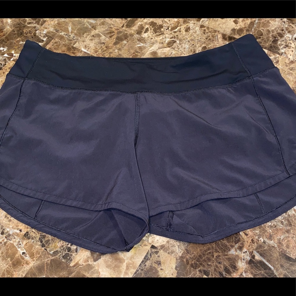 Women’a, 6 tall, black Lululemon shorts